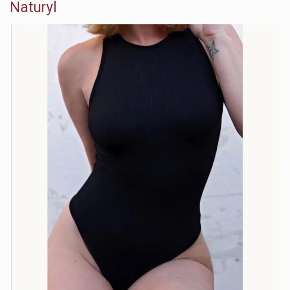 🆕 Naturyl Basic Ribbed Bodysuit Black